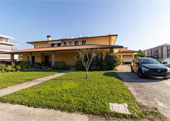 Bifamiliare a Vicenza in vendita!